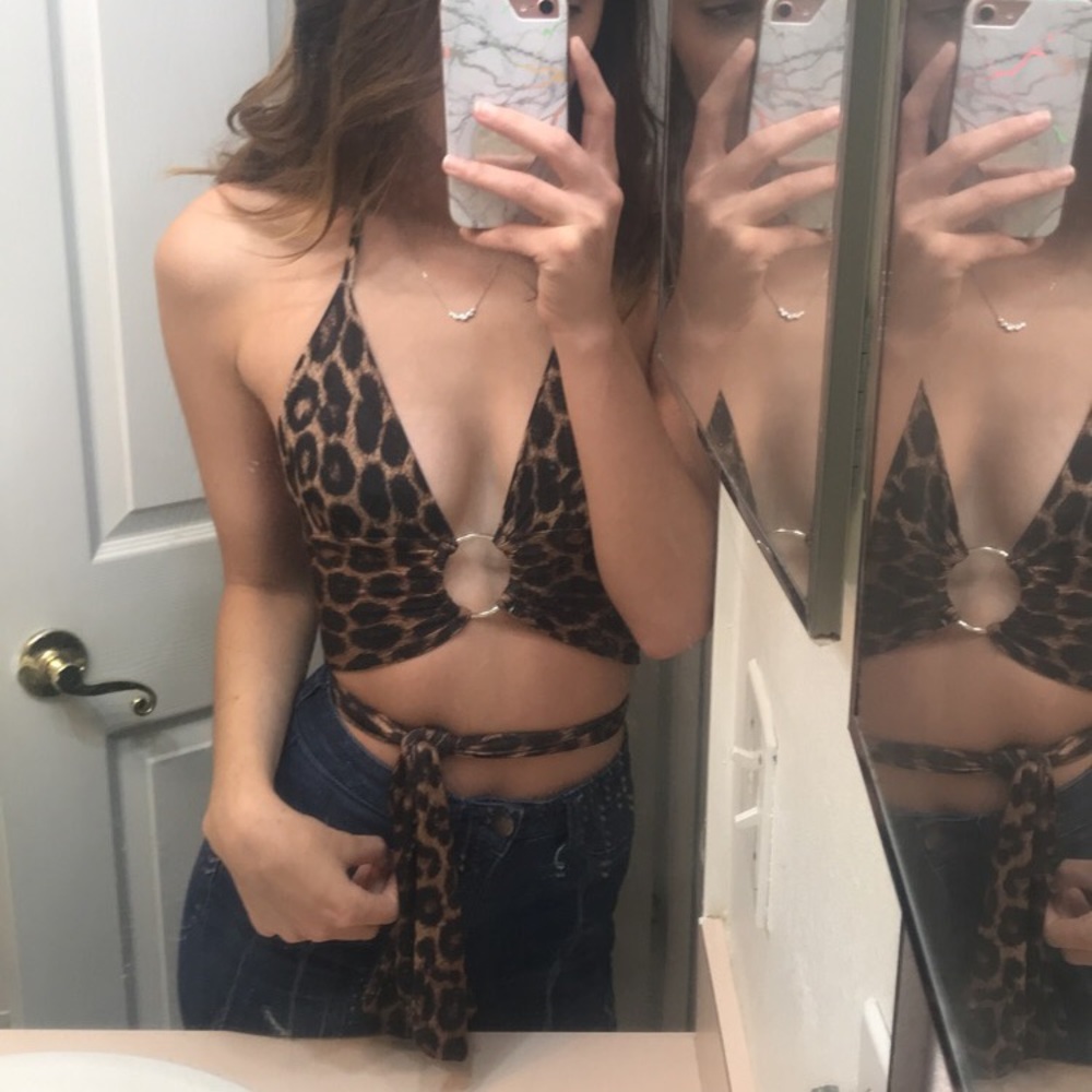 Leopard crop top